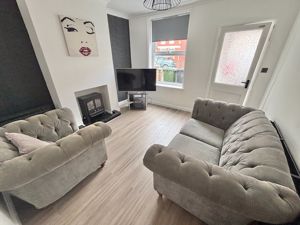 Lounge- click for photo gallery